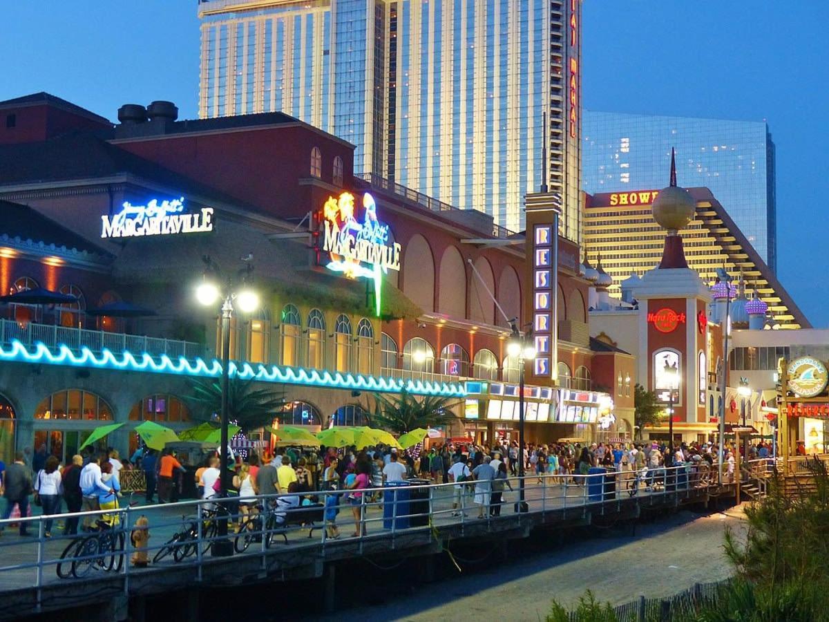Cozysuites At Showboat Spacious 2Br 3Ba Ocean Front Condo Atlantic City Bagian luar foto